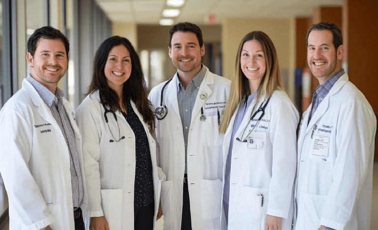 Coordinación de Tratamientos con Equipos Multidisciplinarios para el Cáncer ofrecida por el Dr. Gerardo Miranda Dévora: Atención integral en CDMX